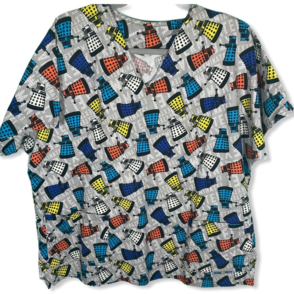 Never Worn Hand Sewn Scrub Top (See Des)